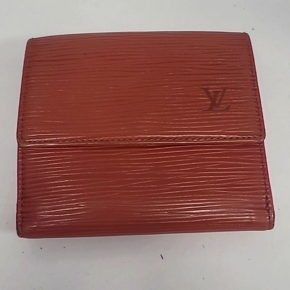 Authentic Louis Vuitton Epi Trifold Wallet